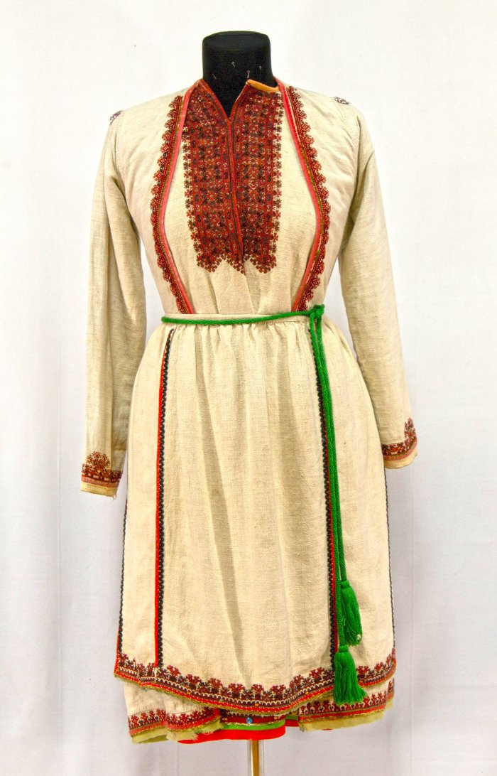 Марийский национальный костюм луговых Мари