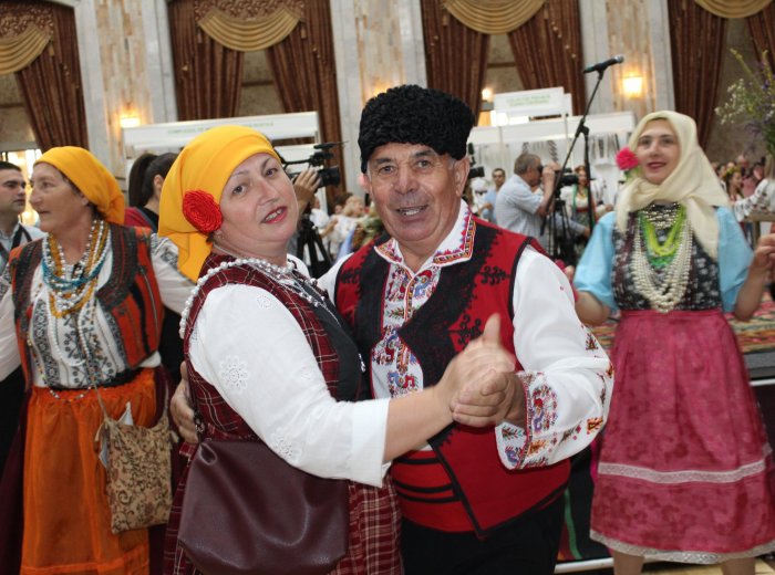 Национальная шапка гагаузов