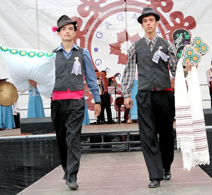 Фестиваль гагаузского костюма