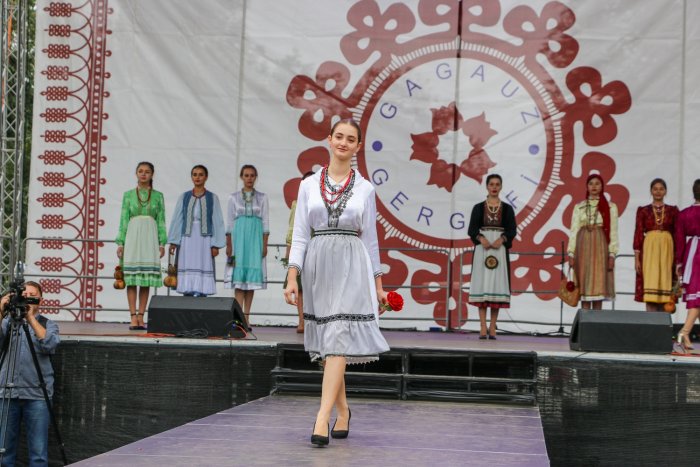 Фестиваль гагаузского костюма