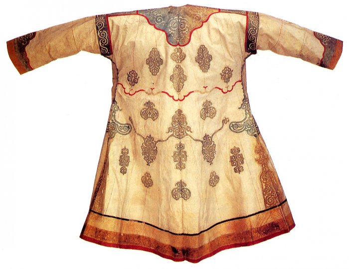 Одежда нанайцев из рыбьей кожи