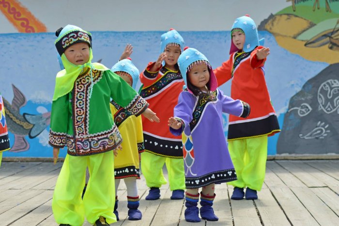 Нанайцы дети