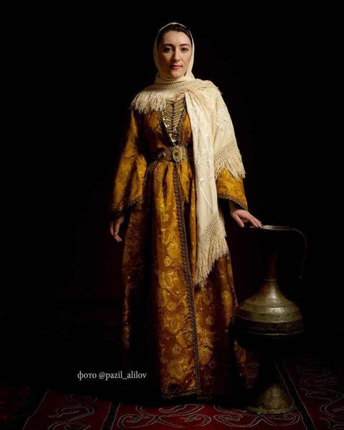 Дагестанский национальный костюм женский