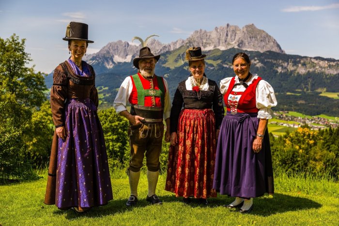 Немецкий национальный костюм трахтен