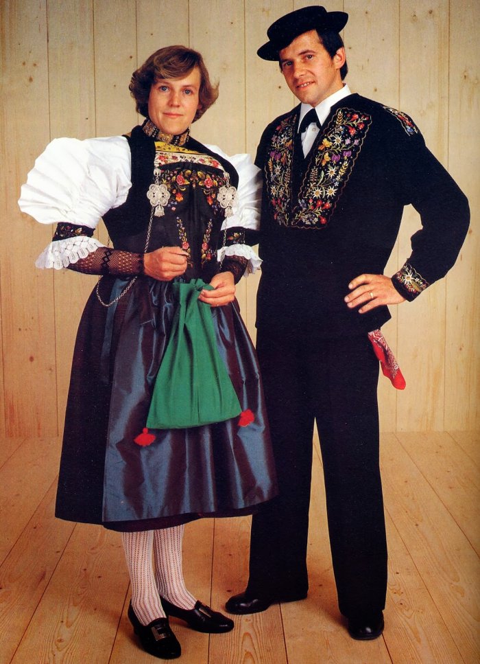 Национальный костюм Германии рисунок