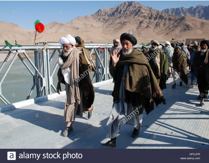 Афганский костюм женский