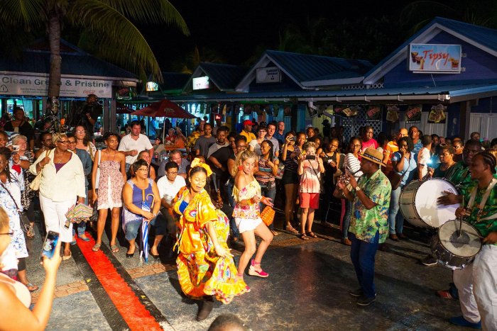 Карнавал «Crop over Festival»