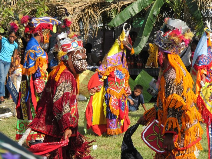 Белиз праздники