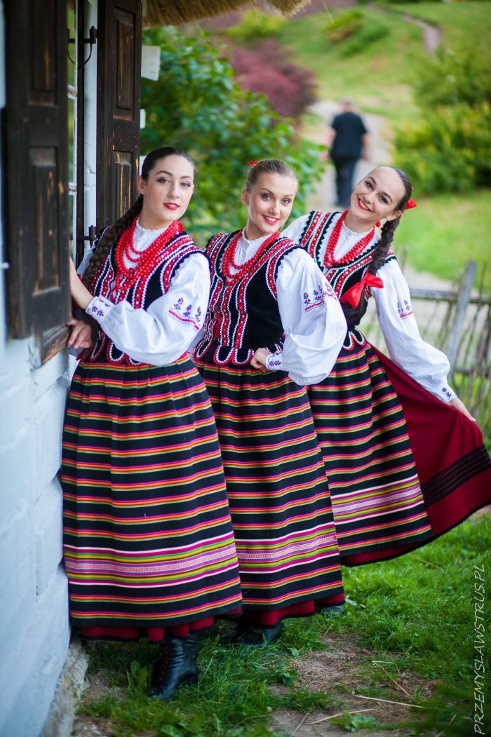 Национальная одежда Бельгии