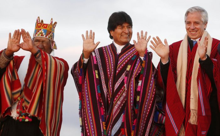 Аймара одежда женщин