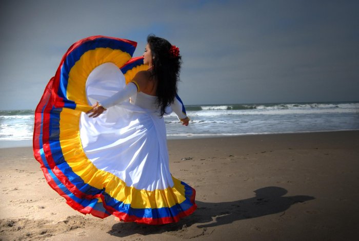 Кубинская Национальная одежда