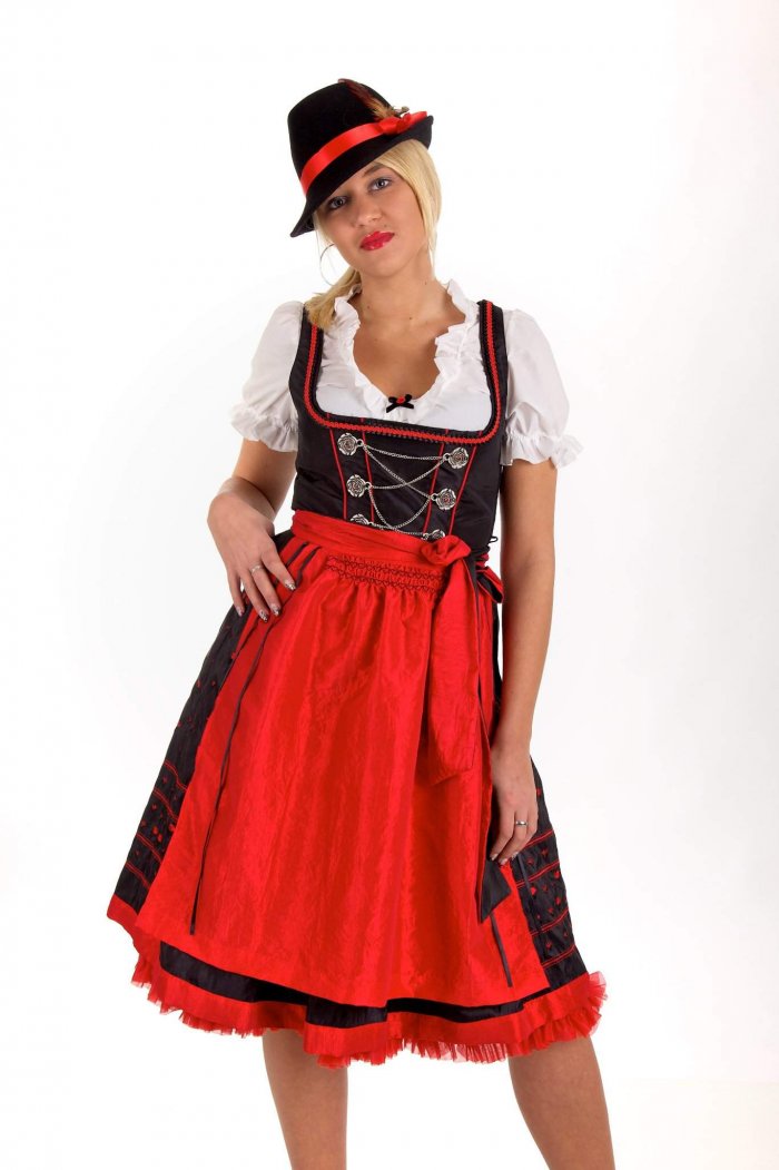 Немецкий национальный костюм женский