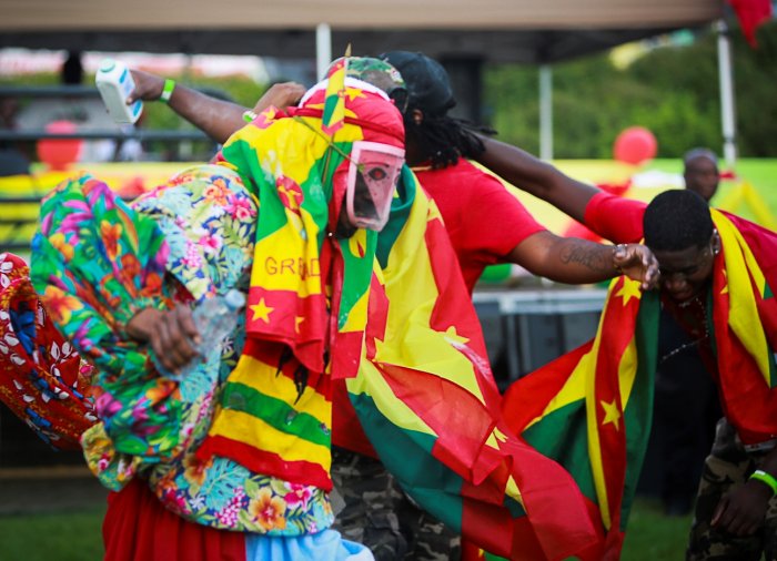 Национальная одежда Гренады