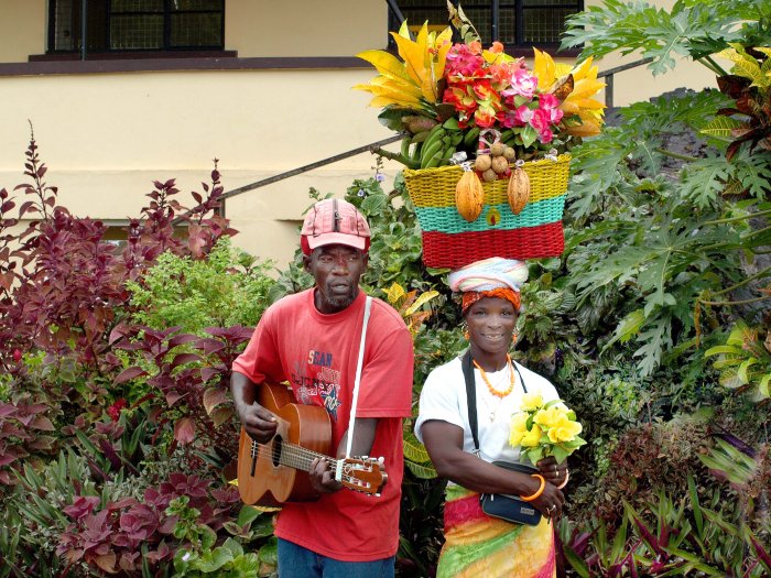 Гренада население