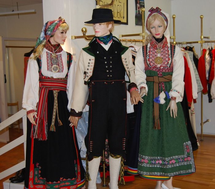 Народный костюм Дании