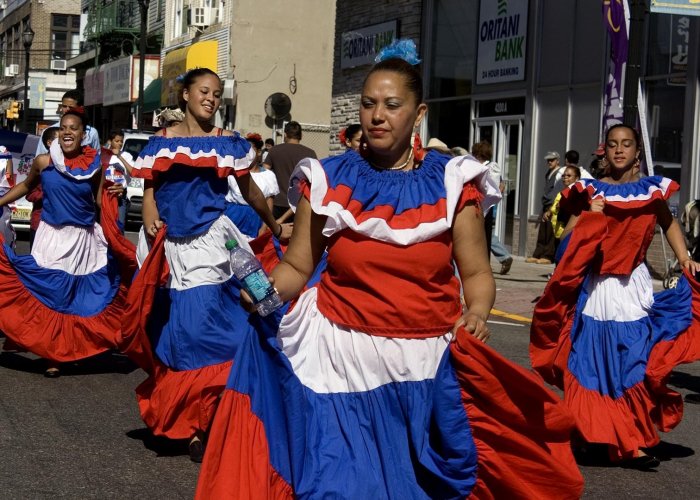 Доминиканская одежда