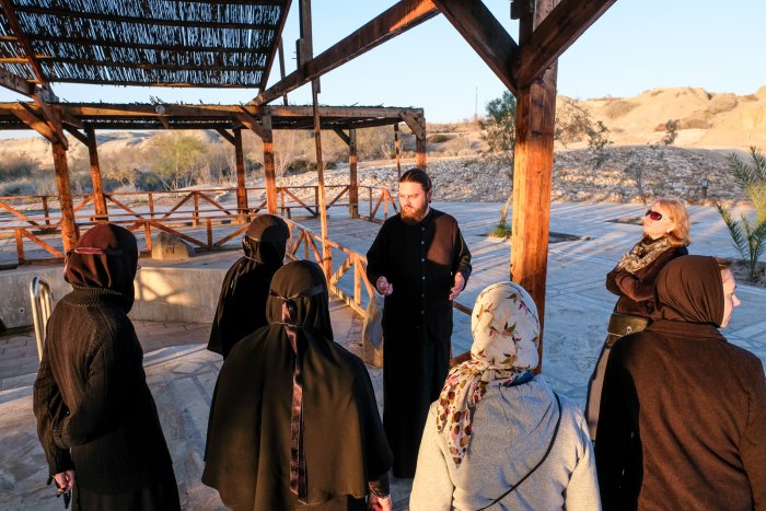 Показать фото сделанные в Иордании