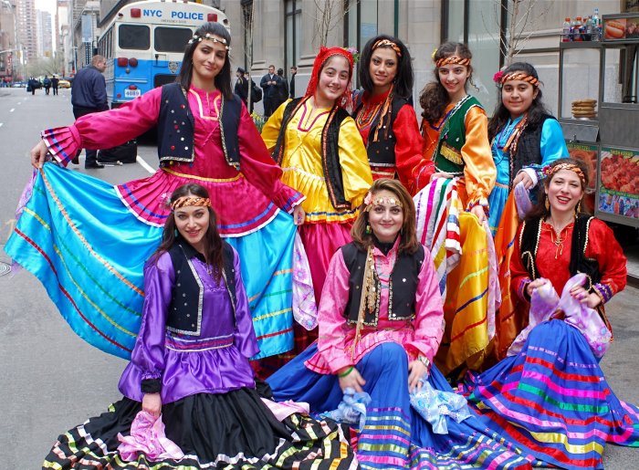 Национальная одежда Ирана