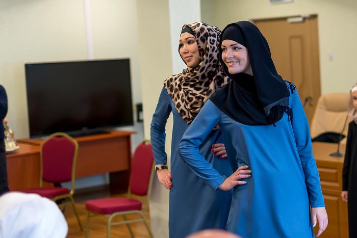 Платья Иран