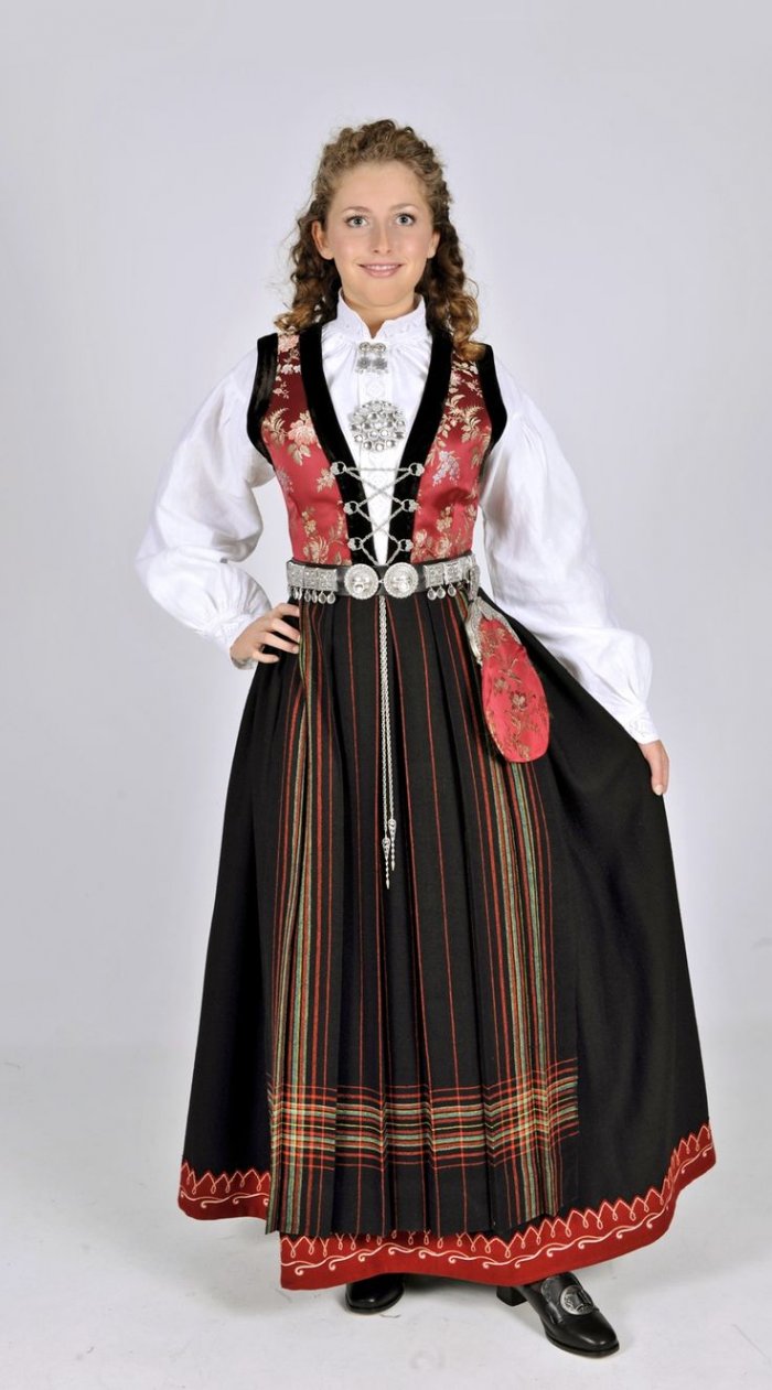 Костюм Исландия 203