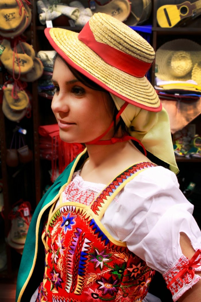 Этнический костюм испанский