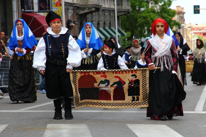 Национальный костюм Италия для детей