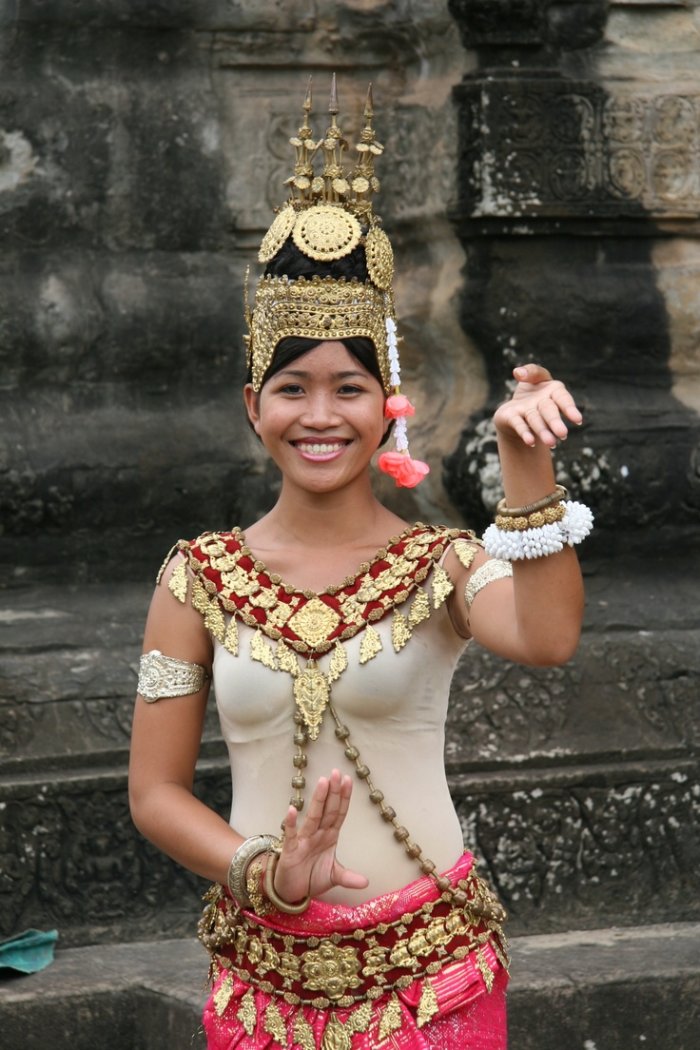 Кхмерские девушки