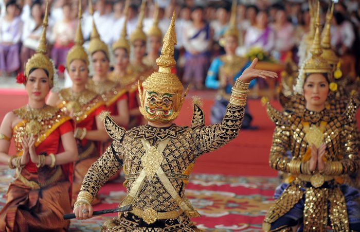 Население Кампучии до 2000 года