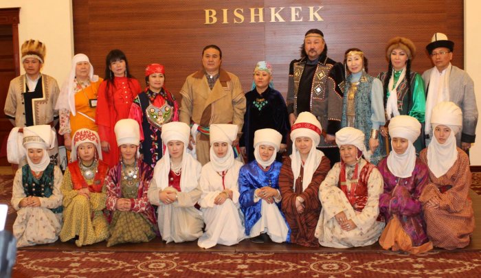 Мужской кыргызский костюм