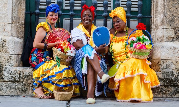 Кубинский национальный костюм