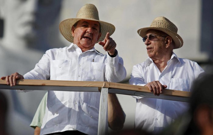 Одежда кубинцев мужчин