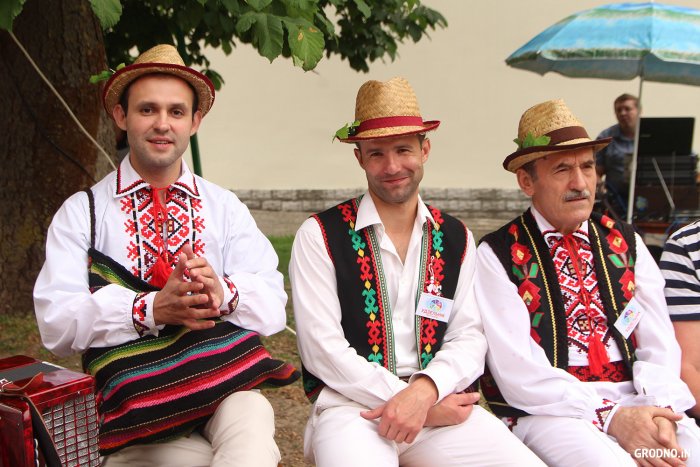 Аукштайтия национальные костюмы