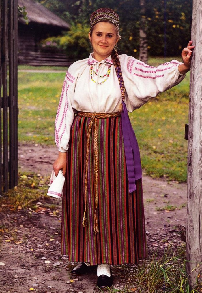 Litovskij женский традиционный наряд