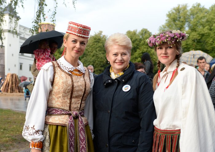 Литовский народный костюм Дзкуии
