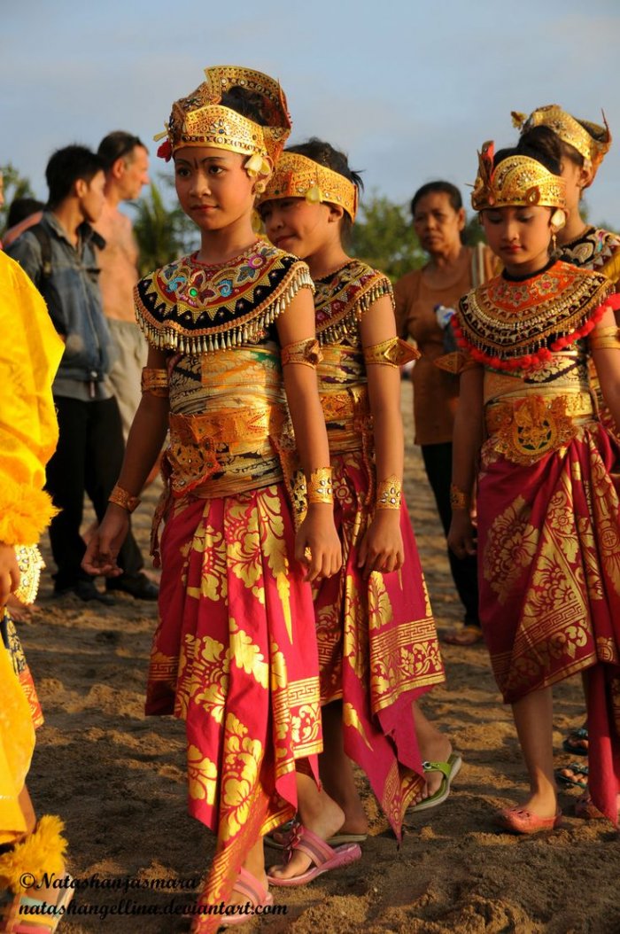 Индонезийский свадебный наряд