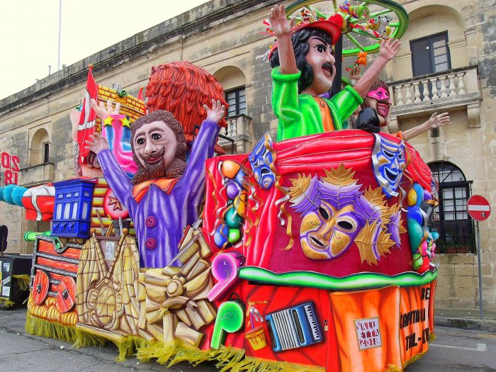 Девушки из Мальты