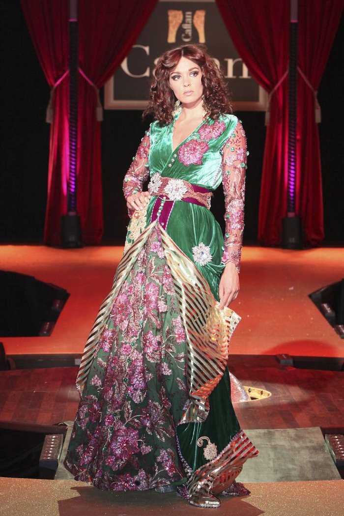 Арабский национальный костюм женский