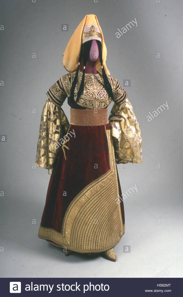 Арабские платья с орнаментом