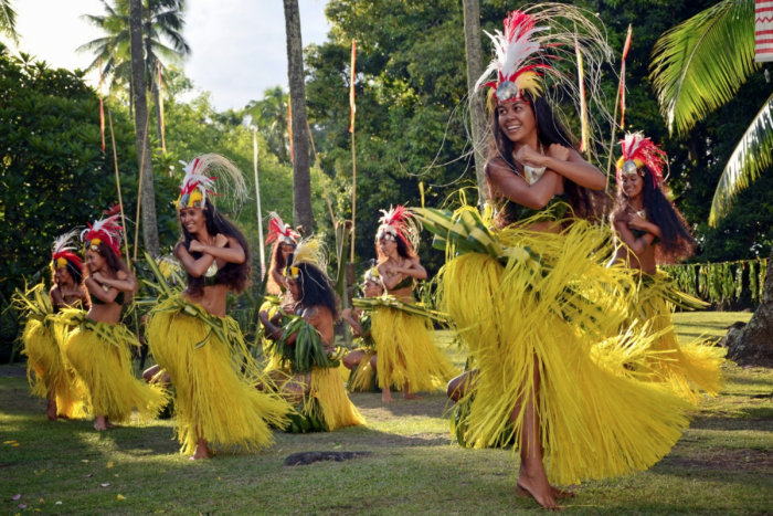 Таити и таитянки