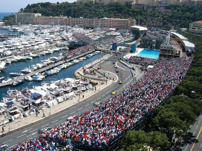 Монако люди