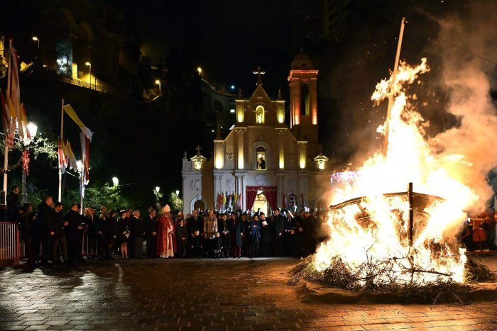 Одежда из Монако