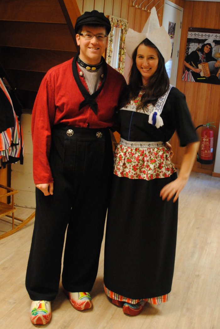 Национальная одежда голландцев