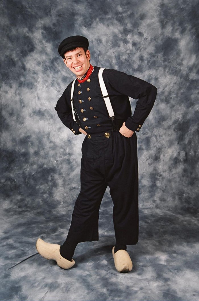 Нидерланды национальный костюм