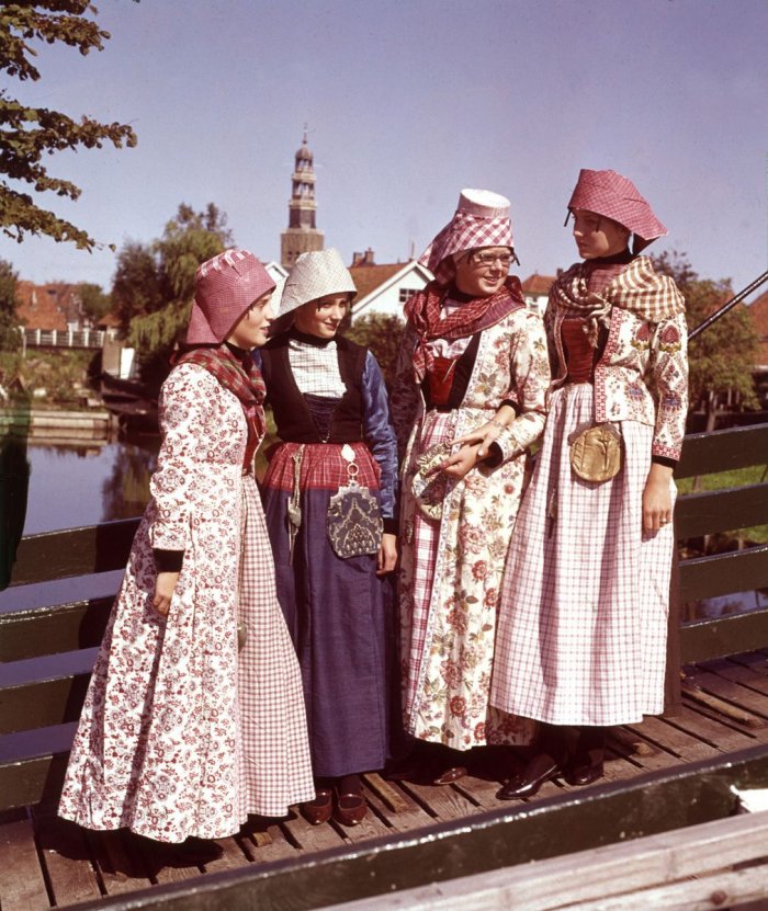 Амстердам национальный костюм