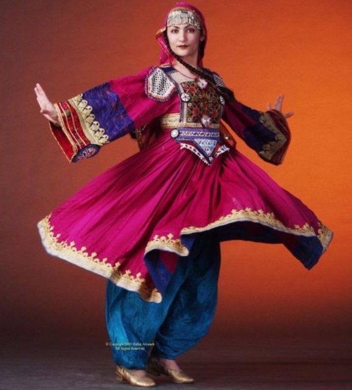 Девочки Пакистан в одежде мальчиков