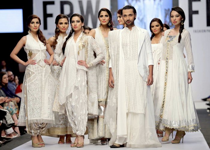 Пакистанский мужской костюм