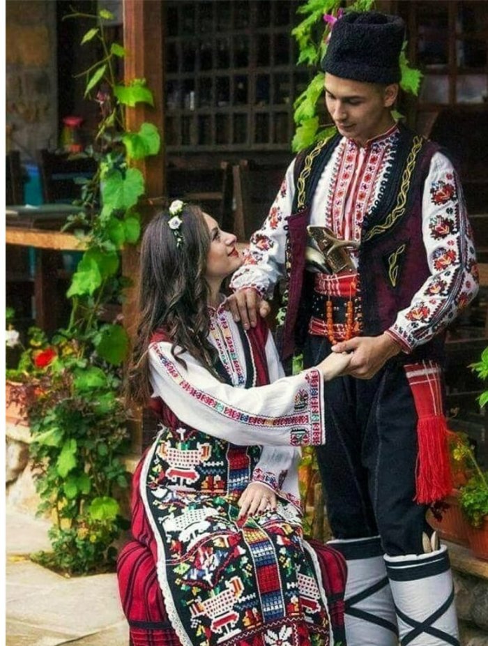 Финская вышивка в костюме