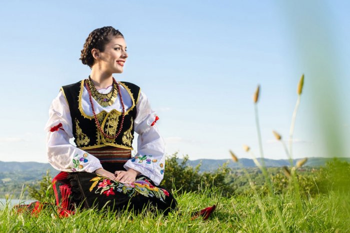 Сербский национальный костюм мужской