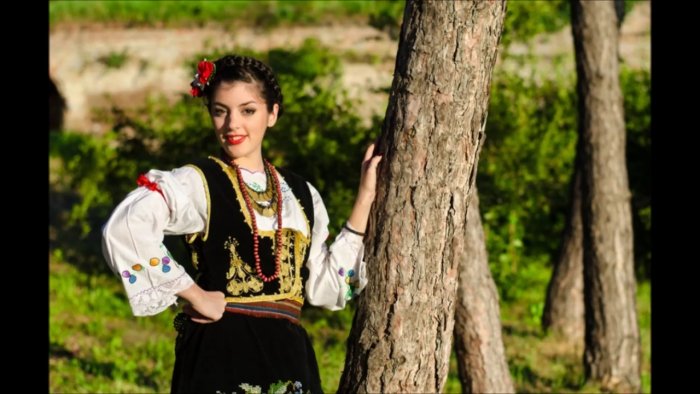 Сербия народный костюм