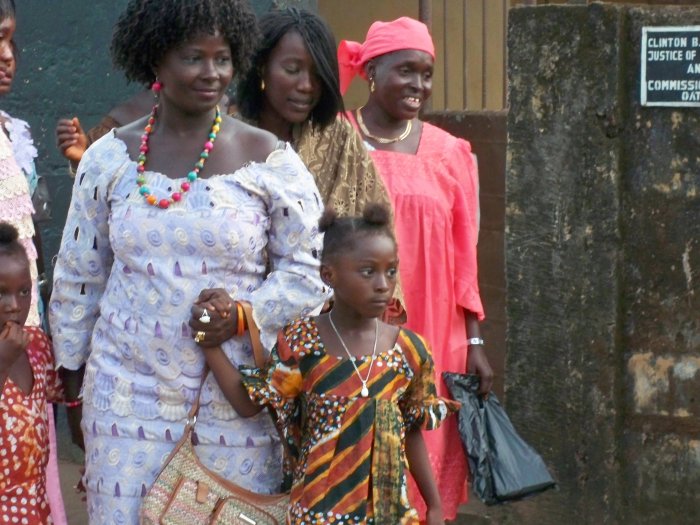 Сьерра Леоне Национальная одежда